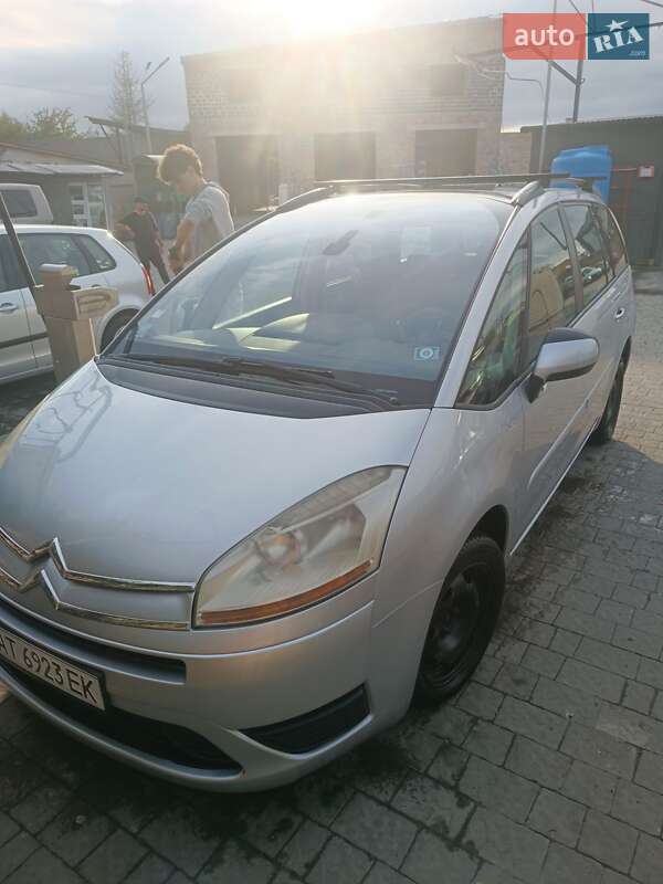Минивэн Citroen Grand C4 Picasso 2008 в Ивано-Франковске фото 4 Минивэн Citroen Grand C4 Picasso 2008 в Ивано-Франковске