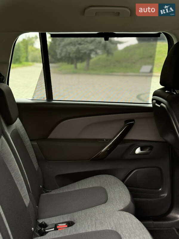 Минивэн Citroen Grand C4 Picasso 2016 в Дубно фото 41 Минивэн Citroen Grand C4 Picasso 2016 в Дубно