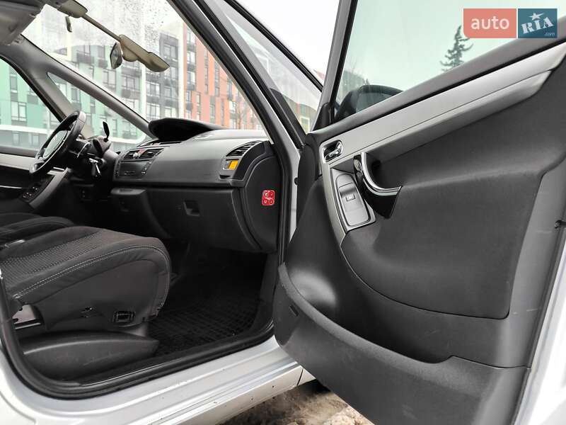 Минивэн Citroen Grand C4 Picasso 2009 в Киеве