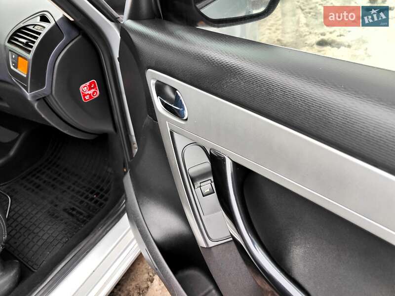 Минивэн Citroen Grand C4 Picasso 2009 в Киеве