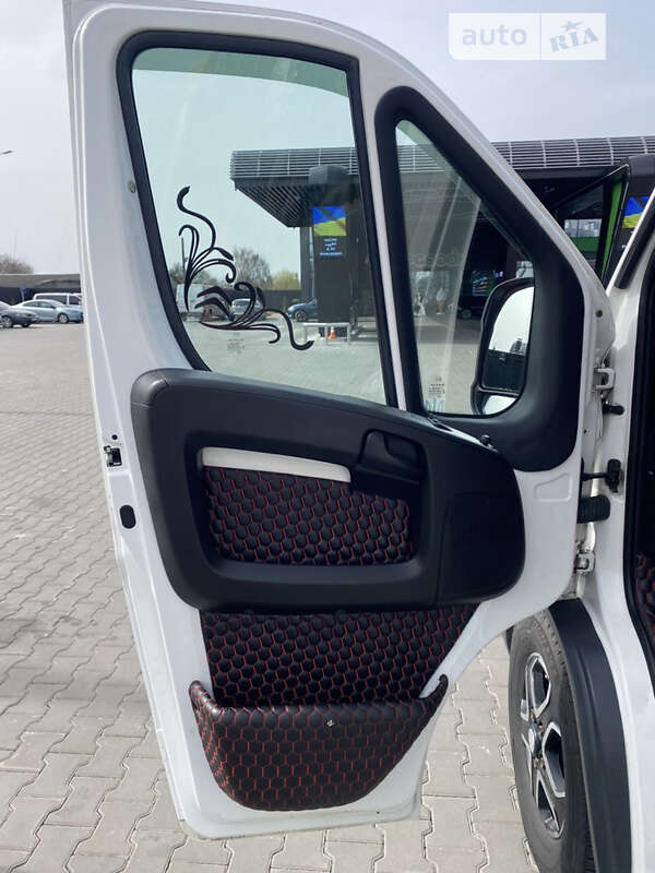 Автовоз Citroen Jumper 2017 в Луцке