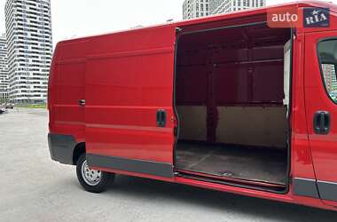 Грузовой фургон Citroen Jumper 2014 в 