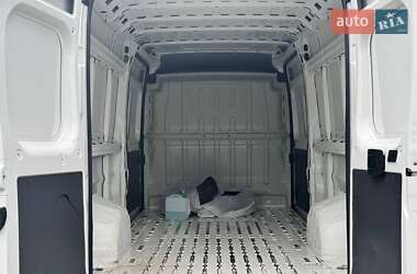 Грузовой фургон Citroen Jumper 2021 в 