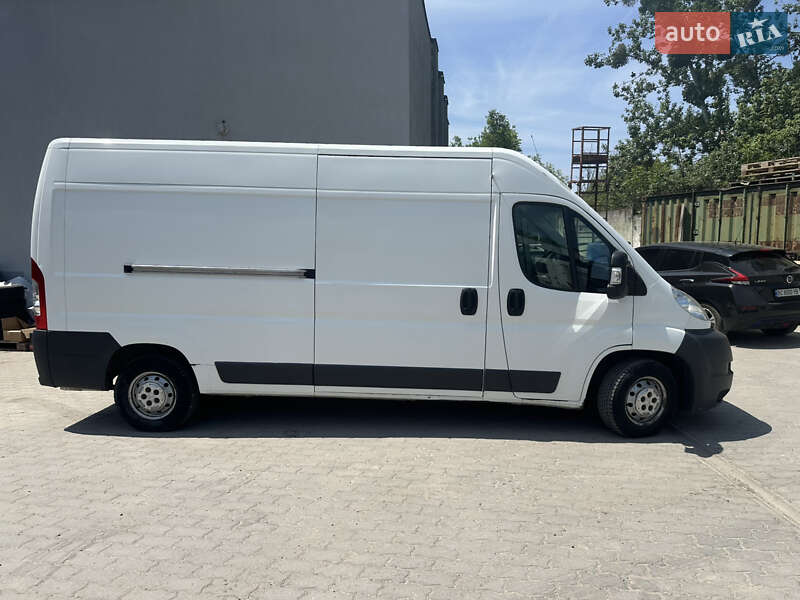 Вантажний фургон Citroen Jumper 2012 в Львові