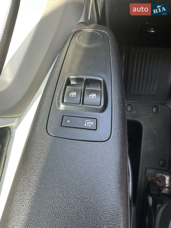 Вантажний фургон Citroen Jumper 2012 в Львові