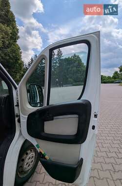 Грузовой фургон Citroen Jumper 2013 в 
