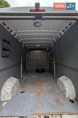 Грузовой фургон Citroen Jumper 2013 в 