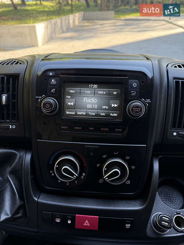 Грузопассажирский фургон Citroen Jumper 2016 в Тернополе