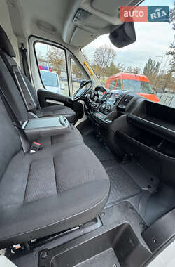 Грузовой фургон Citroen Jumper 2020 в 