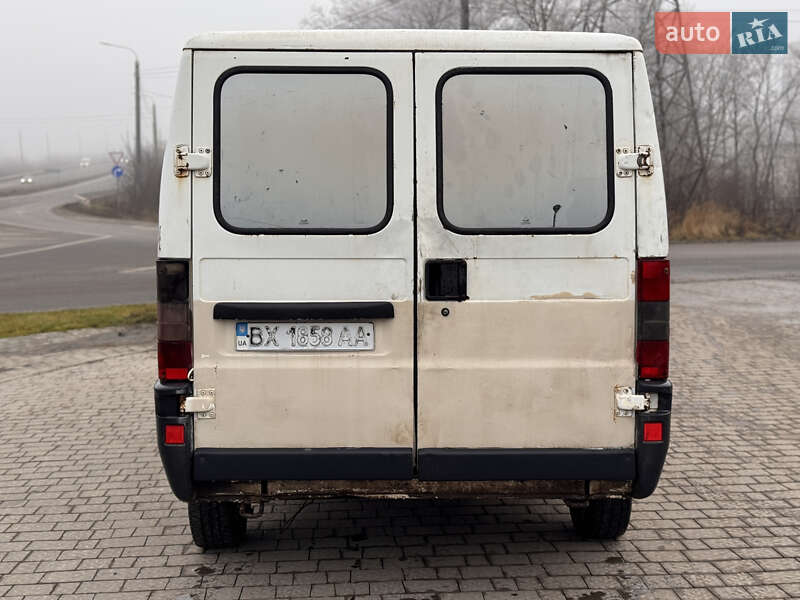 Вантажний фургон Citroen Jumper 1996 в Тернополі