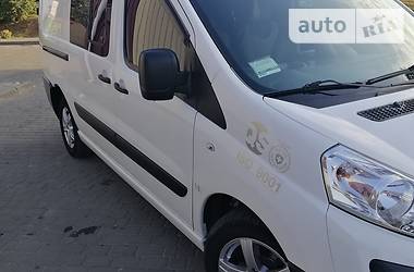 Грузопассажирский фургон Citroen Jumpy 2012 в 