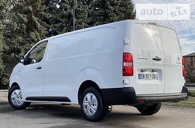 Вантажопасажирський фургон Citroen Jumpy 2017 в 