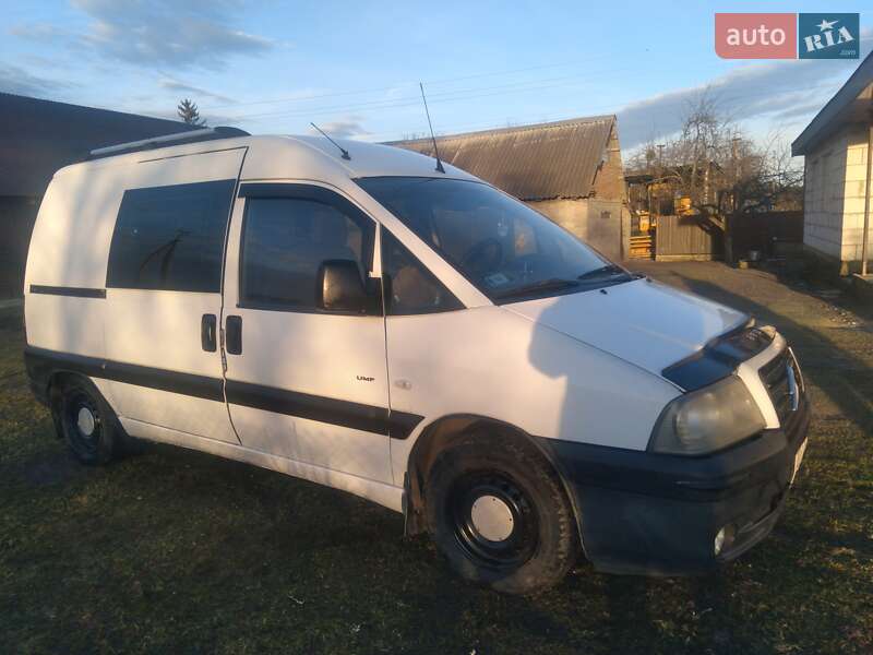 Минивэн Citroen Jumpy 2005 в Владимире