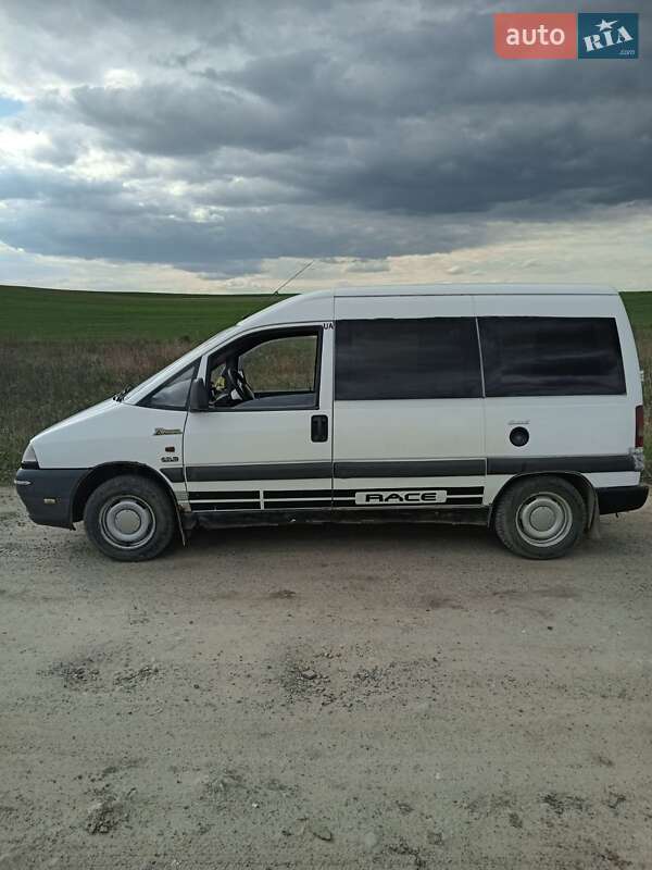 Минивэн Citroen Jumpy 2000 в Жовкве