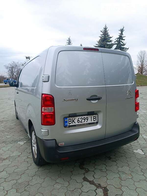 Грузовой фургон Citroen Jumpy 2018 в Дубно