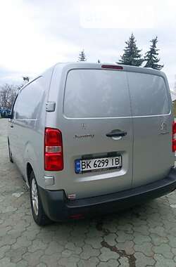 Грузовой фургон Citroen Jumpy 2018 в 