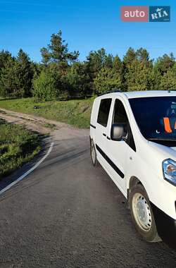 Минивэн Citroen Jumpy 2016 в 