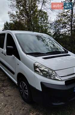 Минивэн Citroen Jumpy 2010 в 