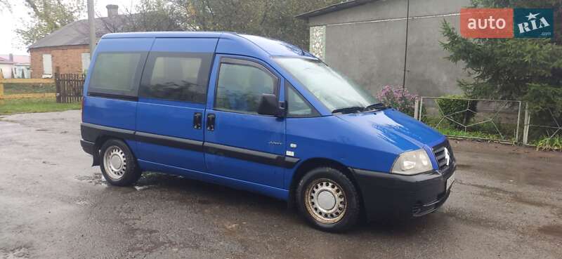 Мінівен Citroen Jumpy 2004 в Іваничах