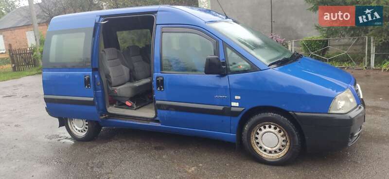 Мінівен Citroen Jumpy 2004 в Іваничах