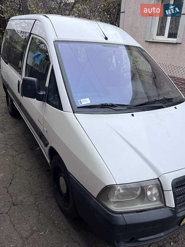 Минивэн Citroen Jumpy 2006 в Ровно фото 4 Минивэн Citroen Jumpy 2006 в Ровно