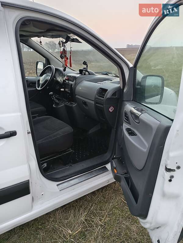 Минивэн Citroen Jumpy 2008 в Звягеле