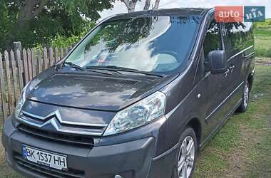 Минивэн Citroen Jumpy 2011 в 