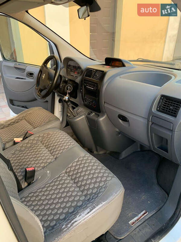 Минивэн Citroen Jumpy 2008 в Чорткове фото 5 Минивэн Citroen Jumpy 2008 в Чорткове