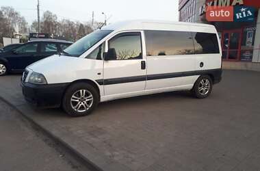 Минивэн Citroen Jumpy 2006 в 