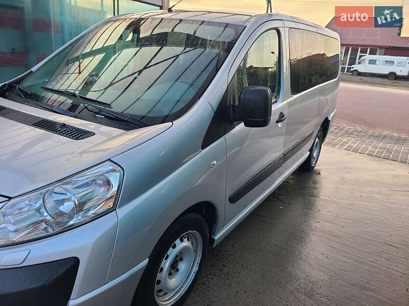 Минивэн Citroen Jumpy 2012 в Ровно