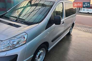 Минивэн Citroen Jumpy 2012 в 