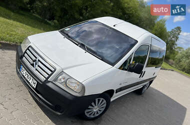 Минивэн Citroen Jumpy 2006 в 