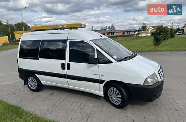 Минивэн Citroen Jumpy 2006 в 