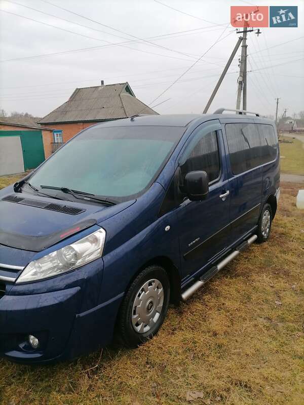 Минивэн Citroen Jumpy 2007 в Гадяче