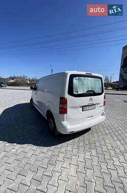 Вантажний фургон Citroen Jumpy 2017 в 
