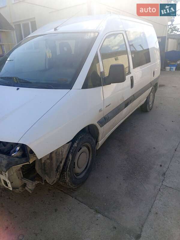 Минивэн Citroen Jumpy 2005 в 