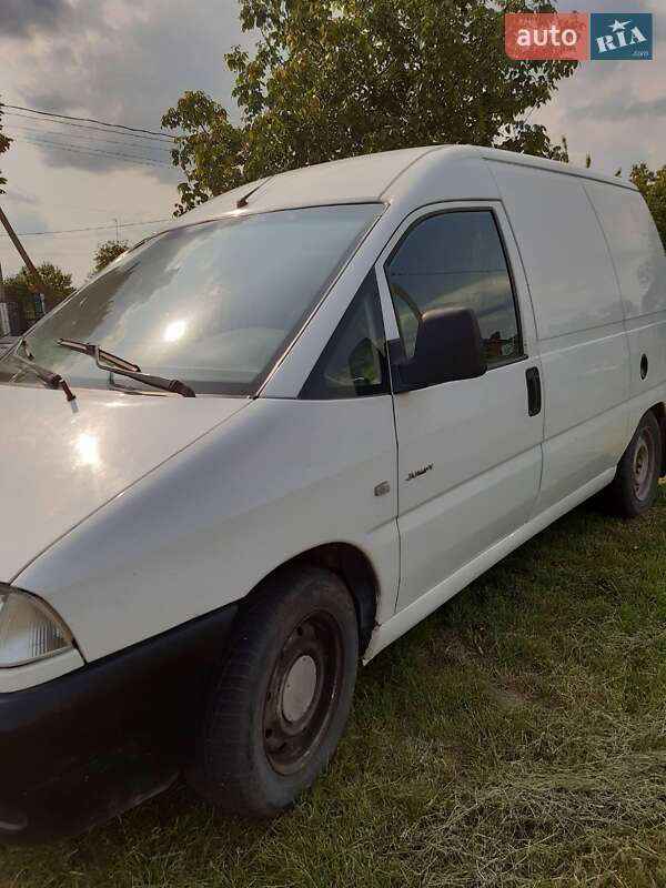 Грузовой фургон Citroen Jumpy 2002 в Луцке фото 5 Грузовой фургон Citroen Jumpy 2002 в Луцке