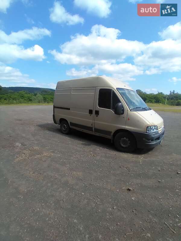 Грузовой фургон Citroen Jumpy 2002 в Ужгороде
