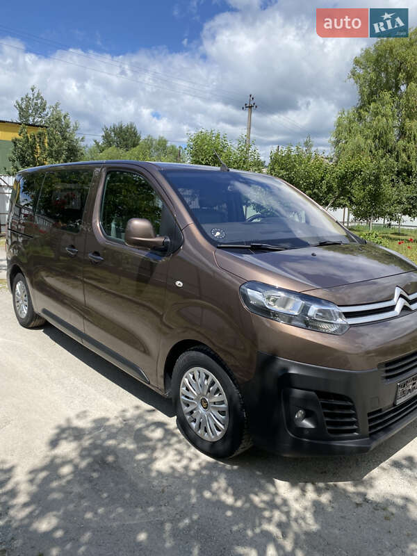 Минивэн Citroen Jumpy 2017 в 