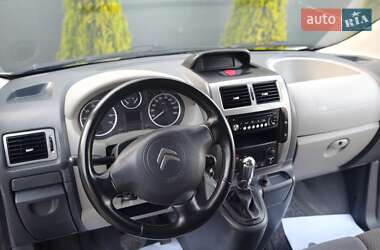 Минивэн Citroen Jumpy 2012 в 