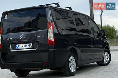 Минивэн Citroen Jumpy 2011 в 
