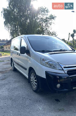 Грузопассажирский фургон Citroen Jumpy 2010 в 