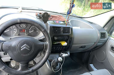 Грузопассажирский фургон Citroen Jumpy 2010 в 