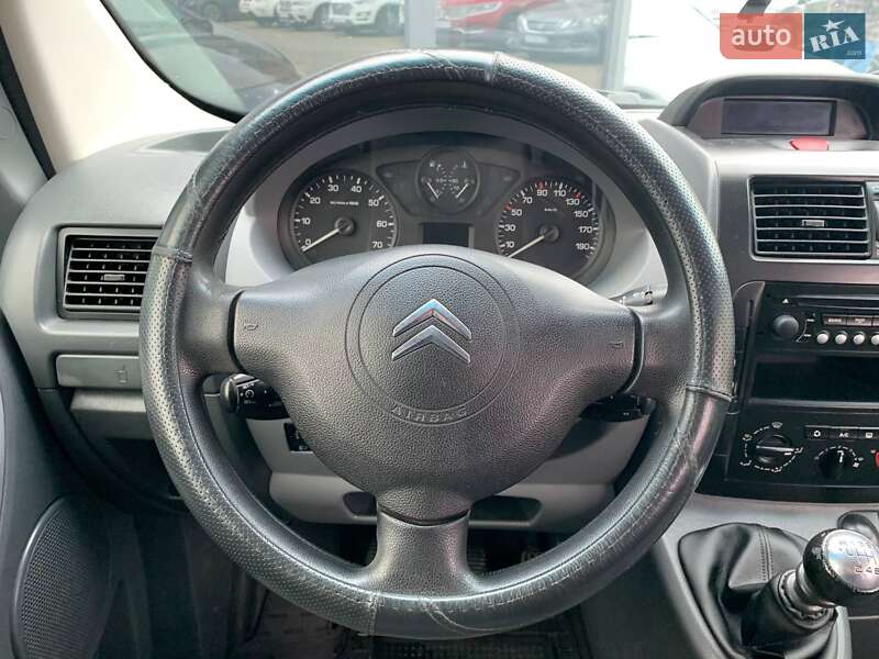 Минивэн Citroen Jumpy 2010 в Киеве