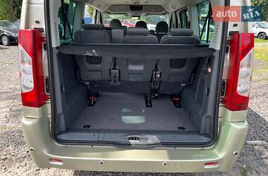 Мінівен Citroen Jumpy 2015 в 