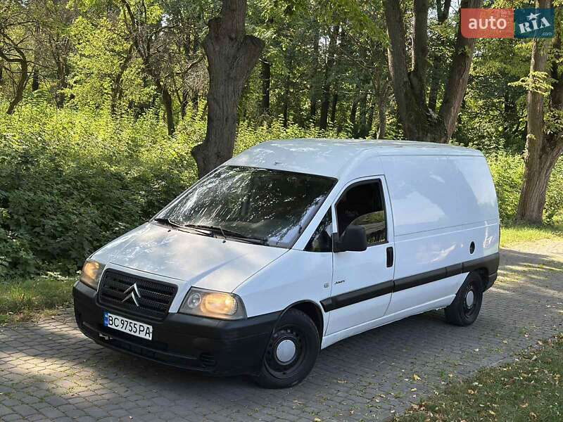 Грузопассажирский фургон Citroen Jumpy 2006 в 