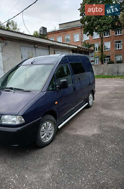 Минивэн Citroen Jumpy 2002 в 