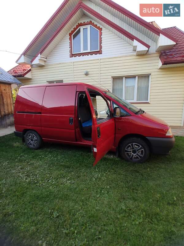 Грузовой фургон Citroen Jumpy 2000 в Рожнове