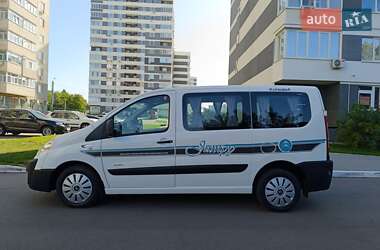 Минивэн Citroen Jumpy 2008 в 