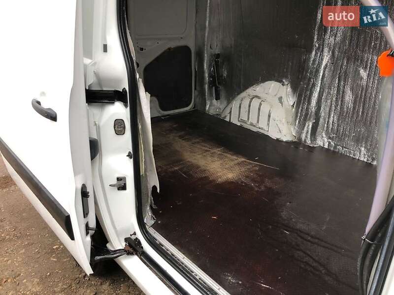 Вантажний фургон Citroen Jumpy 2011 в Львові